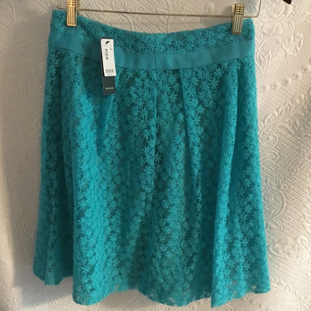 THE LIMITED Turquoise Flower Lace Mini Skirt Sz 0